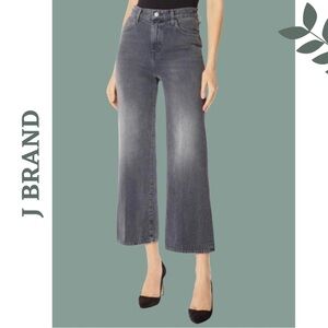 J Brand Joan Crop Jeans Grey Denim  Size 26